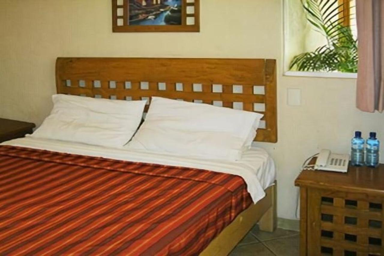 Hotel Real Santa Maria Κουερναβάκα Εξωτερικό φωτογραφία